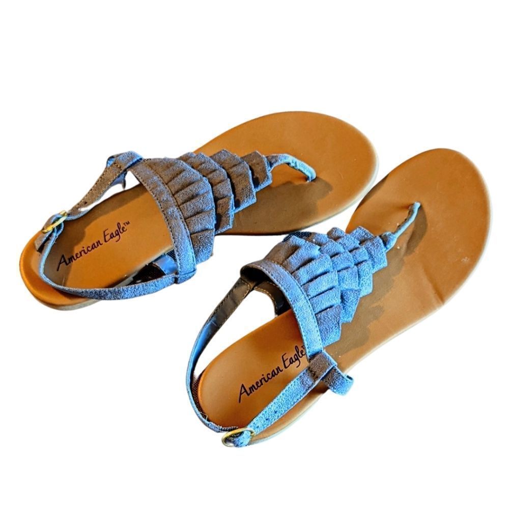 American Eagle bohemian sandals with adjustable straps in a women's size 10.